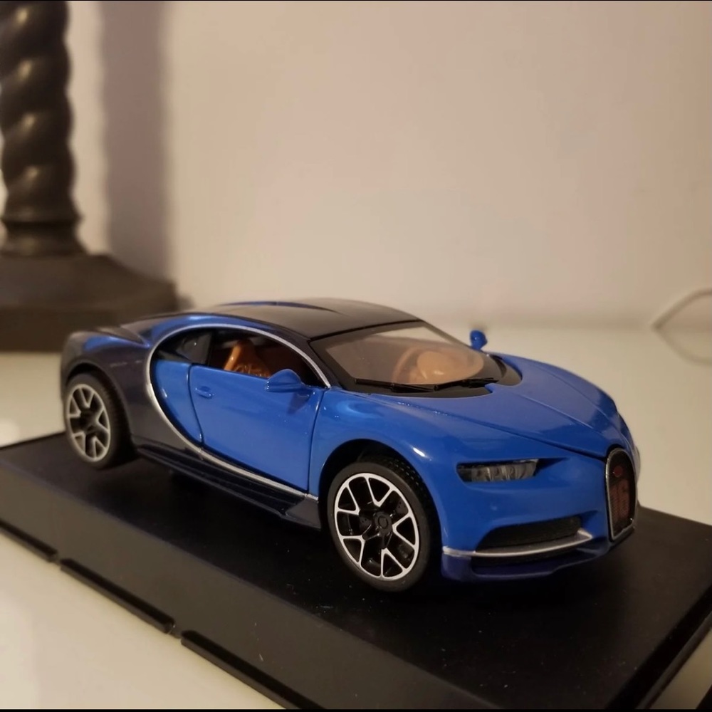👑Metal Model Cars 1:32 New